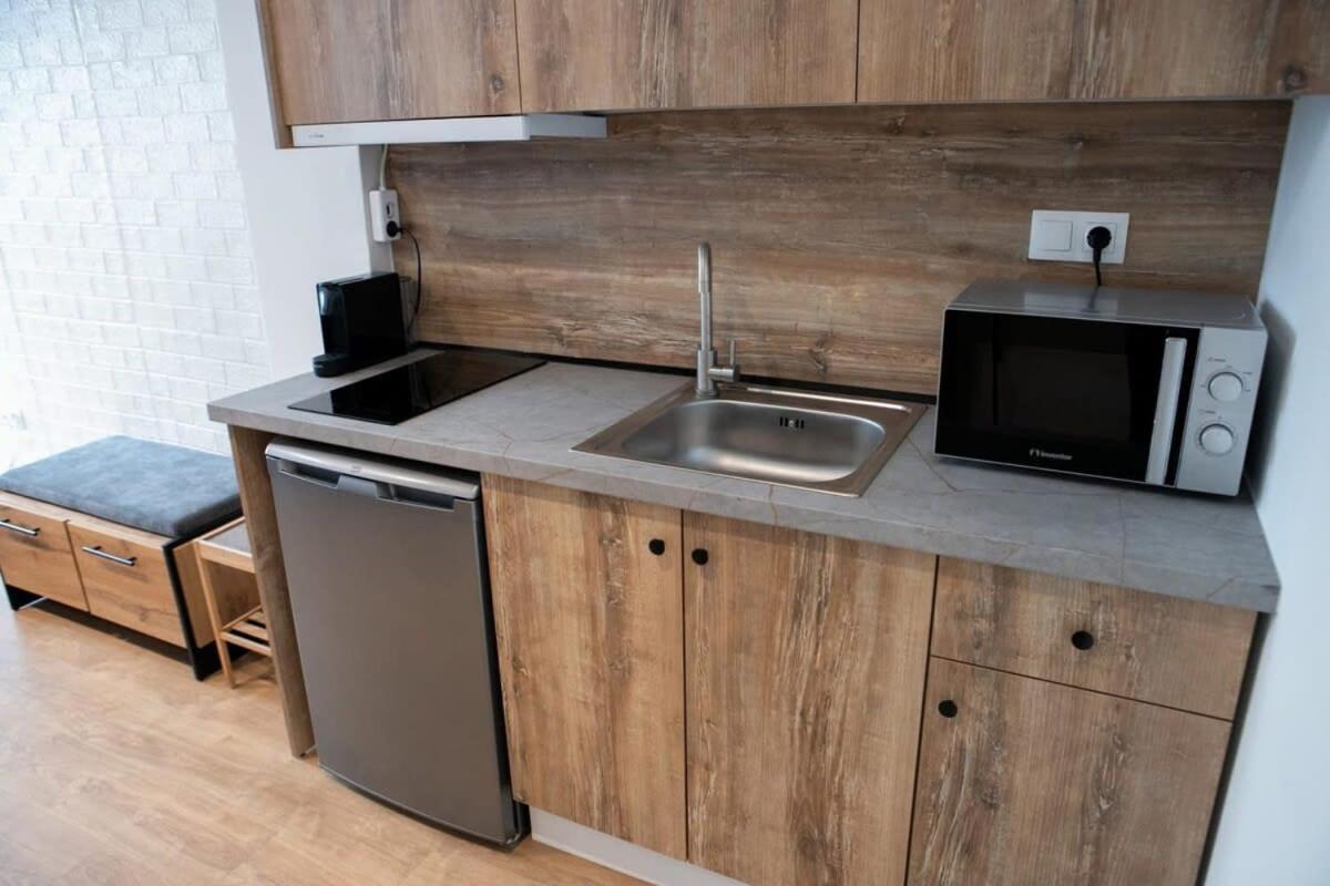 Cozy Modern Studio In Thessaloniki Apartman Kültér fotó
